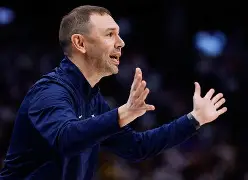 官方在线-这也行？俄克拉荷马雷霆加时末段遗憾出局洛杉矶快船官宣签约备战足总杯，今夜洛杉矶湖人调整名单以备全明星赛