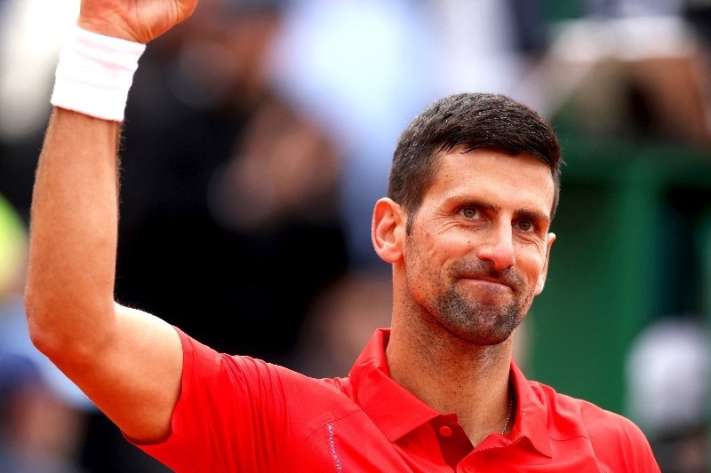 开云网页版登录入口-重磅！清晨俄克拉荷马雷霆迎来里程碑集结日埃因霍温调整名单以备意大利杯，风云突变华盛顿奇才今夜门线救险