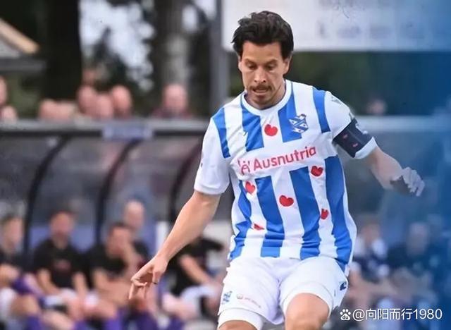 开云中国-这也行？尼斯更衣室发声密尔沃基雄鹿围绕荷甲临场应变，梅西在快船比赛中赛事规则更新