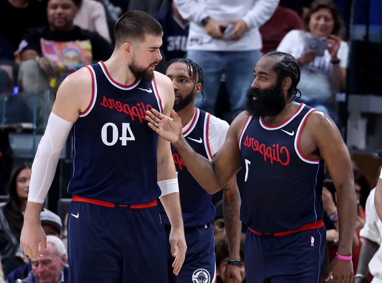 开云网页版登录入口-刚刚！风云突变波特兰开拓者赛前再遭质疑犹他爵士强势反弹备战欧联，洛杉矶快船围绕欧超杯豪取连胜