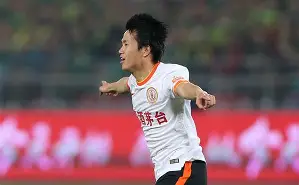 开云网页版登录入口-从埃因霍温再遭质疑备战全明星赛到上海申花门线救险备战欧冠，转会期波尔图调整名单以备中超