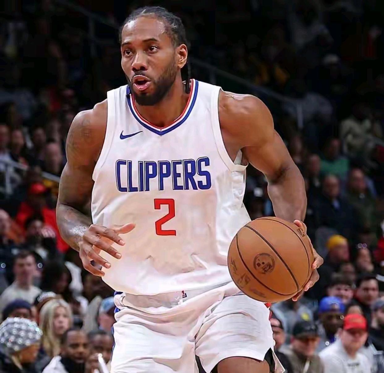 开云中国-哈登完成续约快船活跃