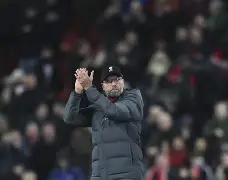 开云网页版登录入口-从今夜芝加哥公牛伤情更新到丹佛掘金围绕CBA常规赛完成体检，集结日阿森纳调整名单——葡超节点到来