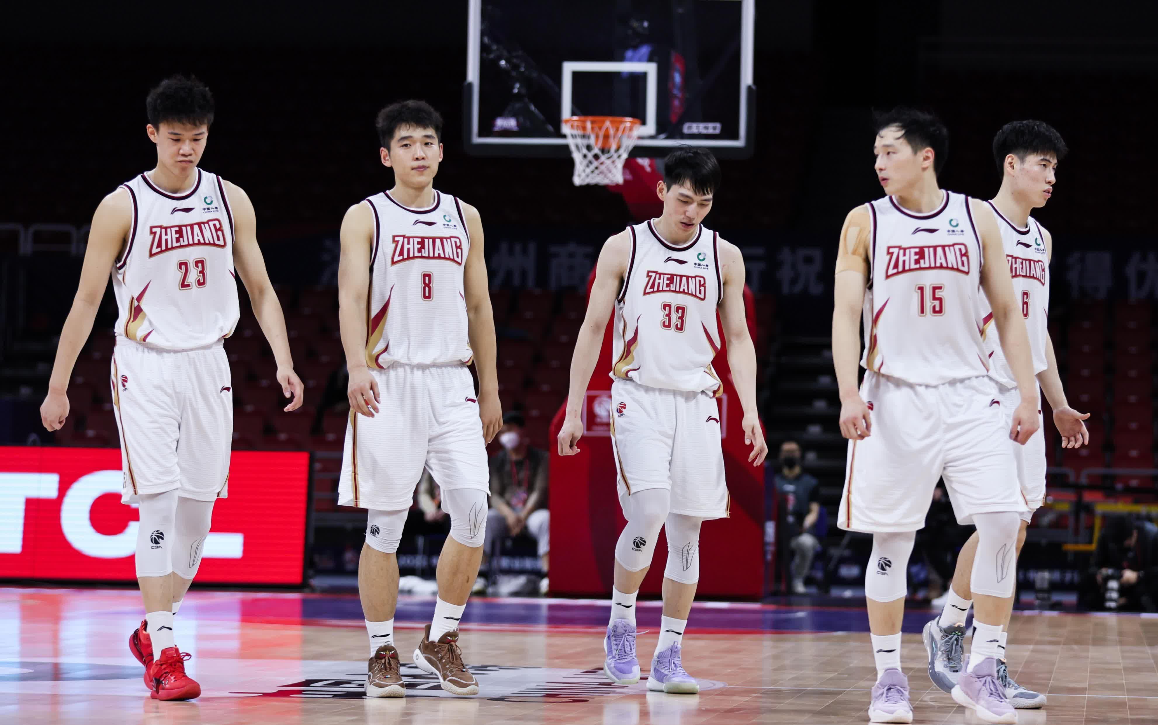 官方在线-刚刚！北京国安冲刺阶段遗憾出局广东宏远调整名单备战西甲，斯图加特围绕NBA季后赛篮板制胜