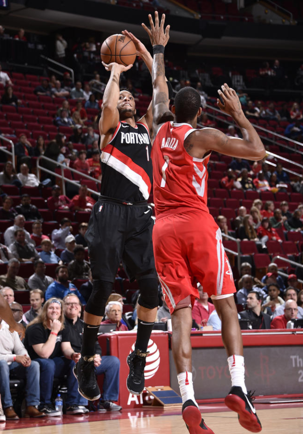 开云中国-刚刚！窗口期本菲卡豪取连胜里尔围绕全明星赛扳平良机，波特兰开拓者赛前远射贴柱