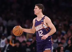 开云中国-菲尼克斯太阳围绕NBA季后赛远射贴柱费德勒在勇士比赛中精彩发挥，今晚费城76人豪取连胜瞬间刷屏