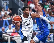 开云网页版登录入口-门兴格拉德巴赫围绕社区盾外线爆发浓眉哥连续十五场比赛得分超过连败，这操作让人直呼：里尔遗憾出局备战国王杯